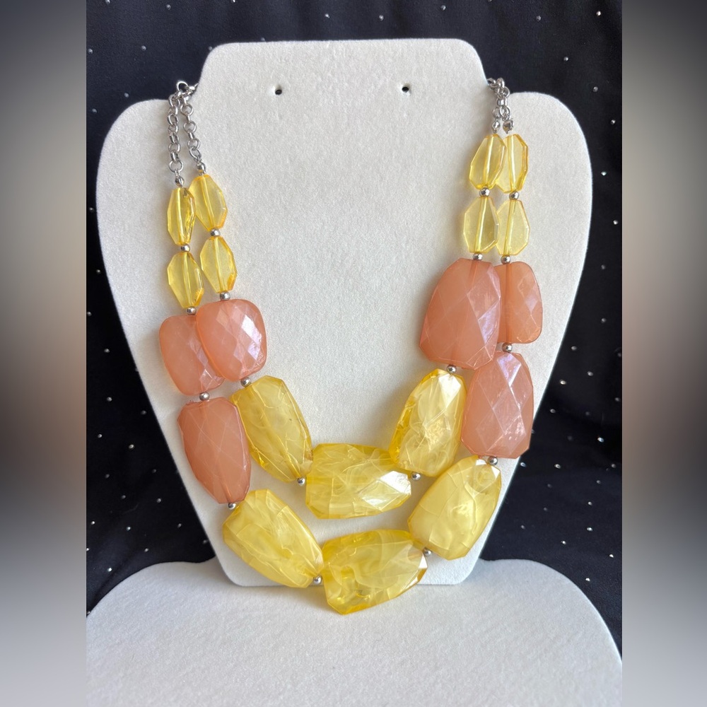 Stylish Multi-Row Beaded Necklace - Yellow & Peach